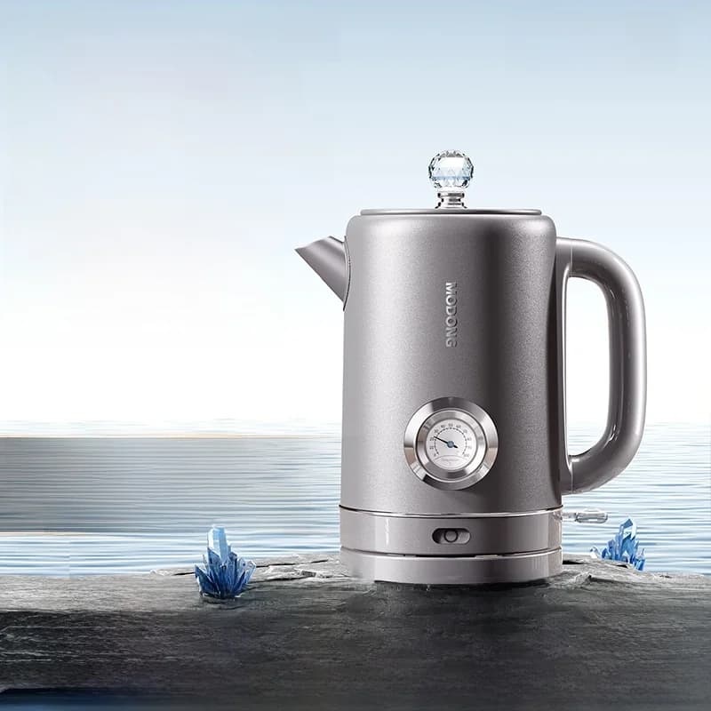 Електрическа кана от чист титан 1.8L с температурен дисплей