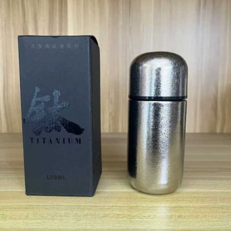 150ml джобна бутилка от чист титан