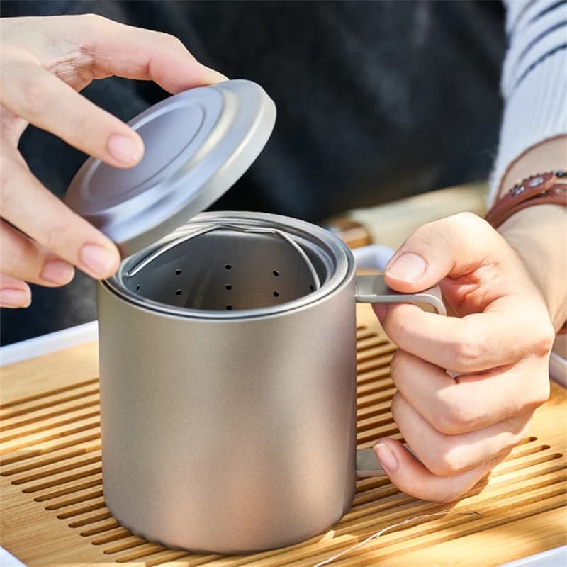 450ml Чаша за чай с инфузер от чист титан