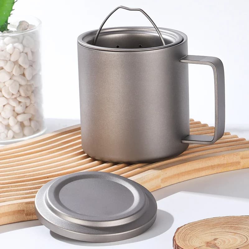450ml Чаша за чай с инфузер от чист титан